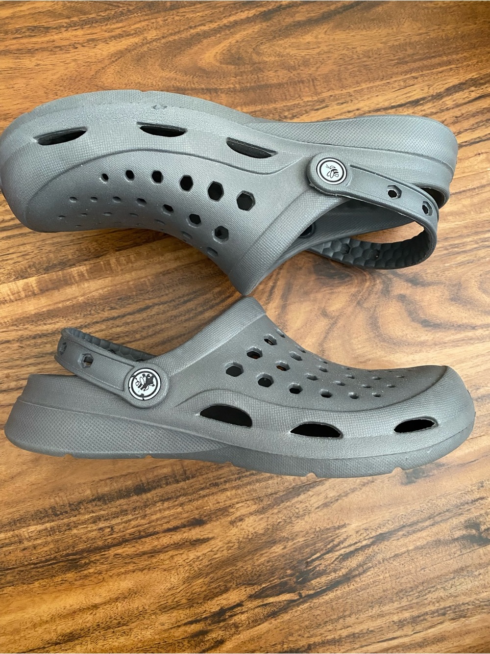 Joybees Crocs/Clogs - Picture 2 of 3